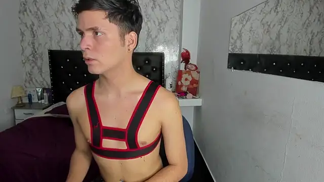 Lovers_Spicy live sex cam