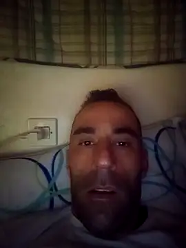 MownRender live sex cam