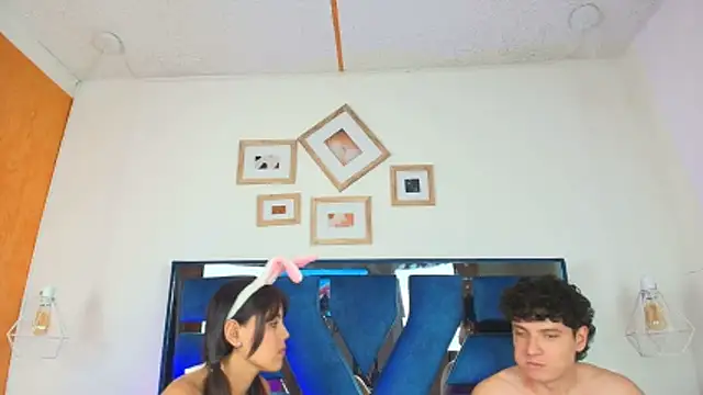 Zoe_And_Dylan_ live sex cam