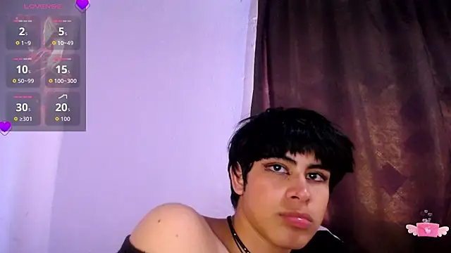 DaraKat18 live sex cam