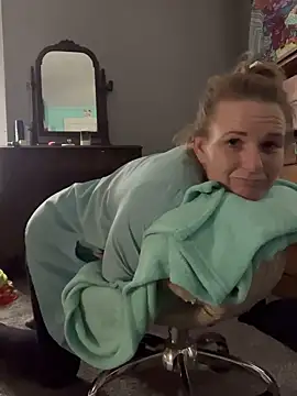 RagingRebecca's cam snapshot