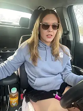 AllesandraLove's cam snapshot