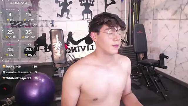 DyllanCooper live sex cam