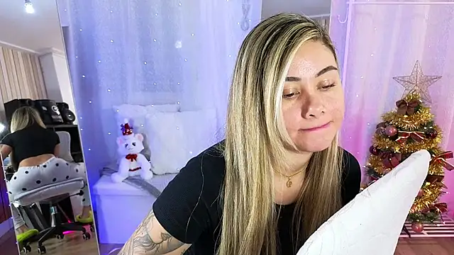 Tawny_cox live sex cam