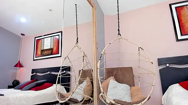 Miranda_doll_ live sex cam