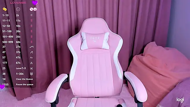 Momo_Ayase_ live sex cam