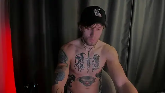 Huntall77's cam snapshot