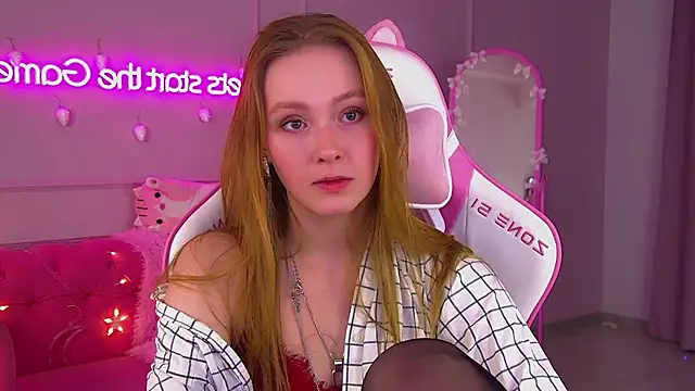 AgataFoxley's cam snapshot