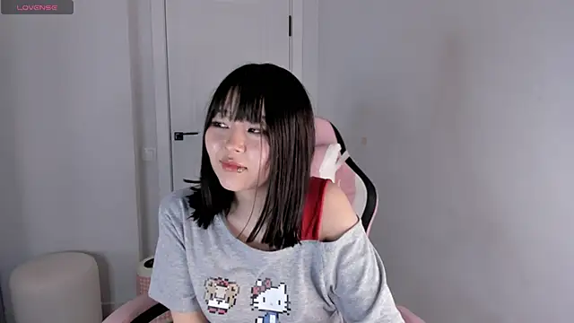 hee_young11 live sex cam