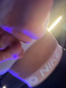 F3ckd0lllucy's cam snapshot