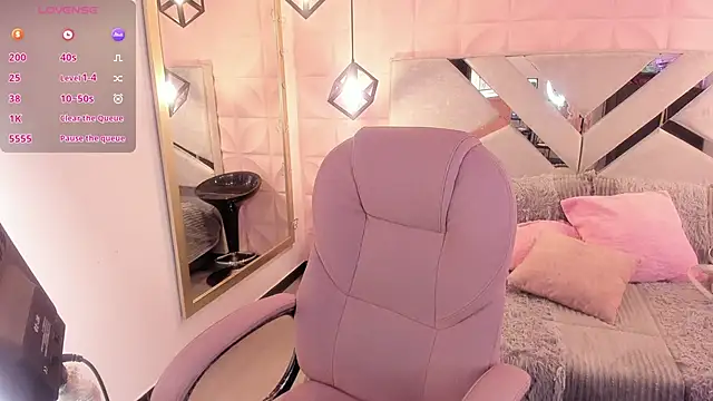 im_angelica's cam snapshot