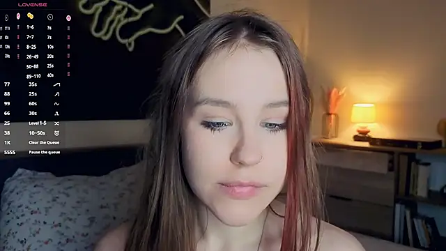 MaliaBourraine's cam snapshot