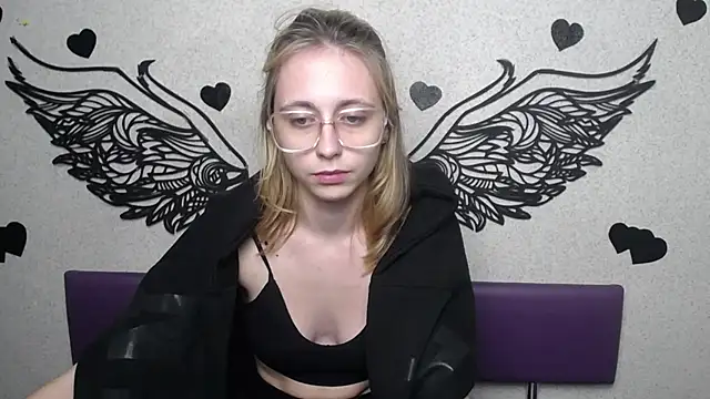 TracyLll's cam snapshot