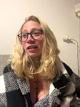 Antoniia69 live sex cam