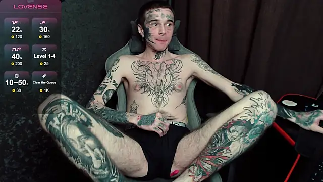 lonelycrystal live sex cam