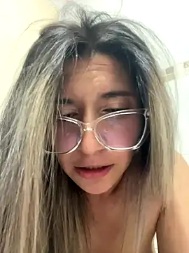 Isabella_Varella live sex cam