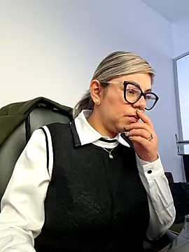 _Cata-Office1 live sex cam