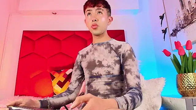 Noah_Xitruxx live sex cam