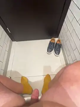 ChubbyBrit live sex cam