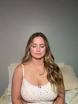 Sophie_Raegan live sex cam