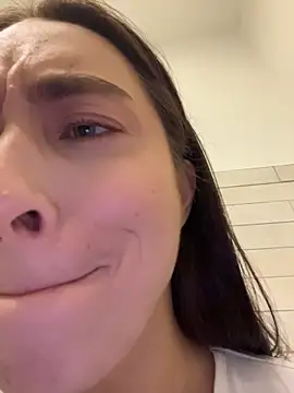 Holly_Play live sex cam