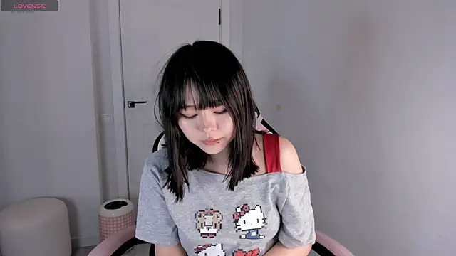 hee_young11 live sex cam