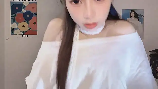 -Hottie's cam snapshot