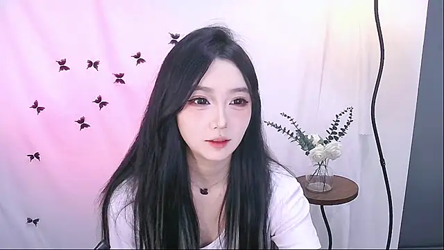 Miao-Maimiao's cam snapshot