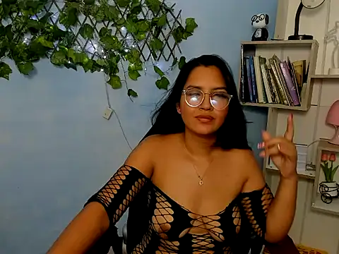 Megan_stormy's cam snapshot