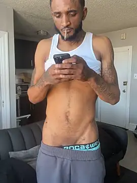 Phashotkid2's cam snapshot