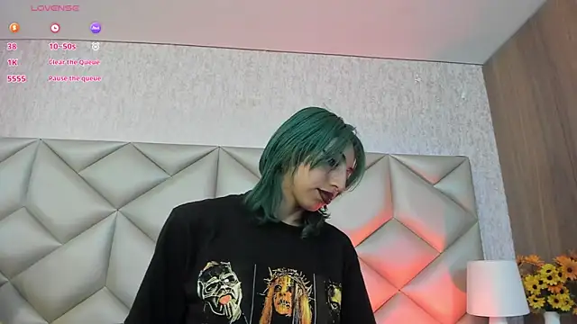 Im_gaia's cam snapshot