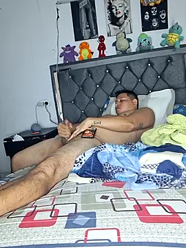 Jeronimo_08's cam snapshot