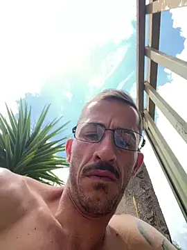 Lucasjandre's cam snapshot