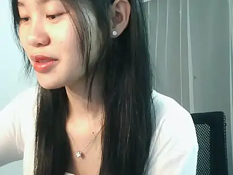 Nunaa18's cam snapshot