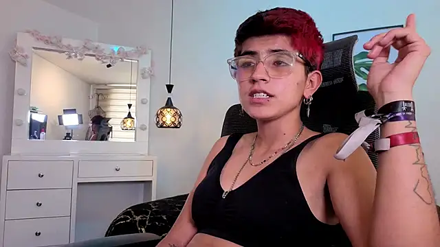 valeryevansvg's cam snapshot