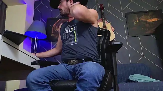 ChrisKox live sex cam