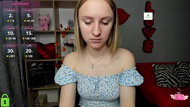 BeautyBlondy's cam snapshot