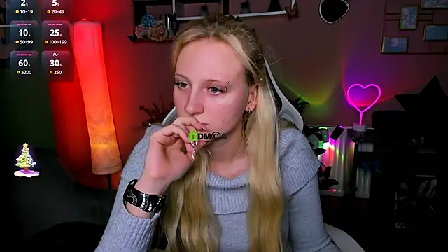 madam_uliis's cam snapshot