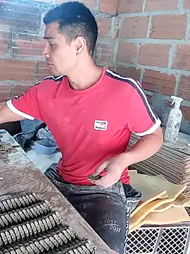 hoteder live sex cam