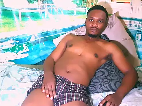 EbonyTiger69's cam snapshot