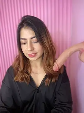 MaddieHunter's cam snapshot