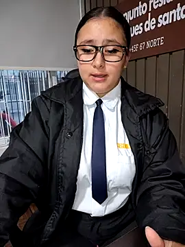 Cute_Penelope's cam snapshot