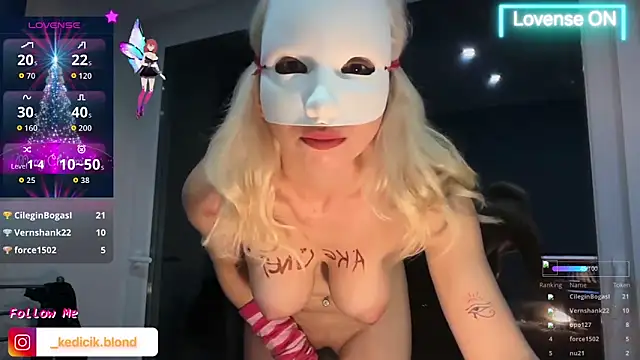 BlondmeKedicik live sex cam