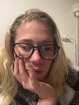 Antoniia69's web cam