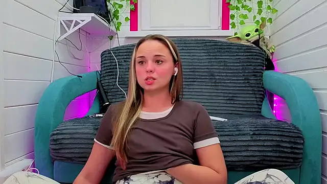 Misss_Vikk live sex cam