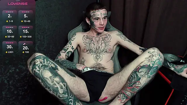 lonelycrystal live sex cam