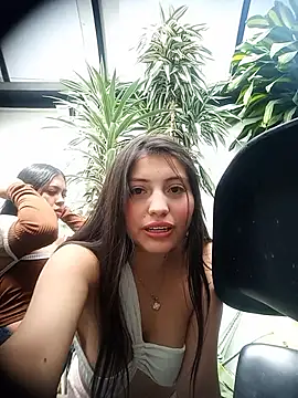 Kyla_Left live sex cam