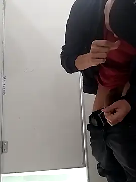 Nacho18hot live sex cam