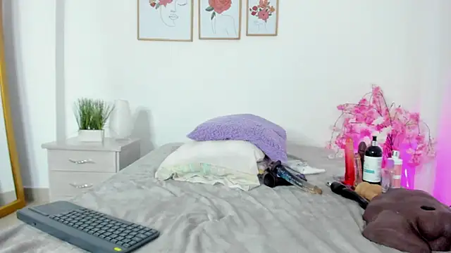 alejandra-cortes live sex cam