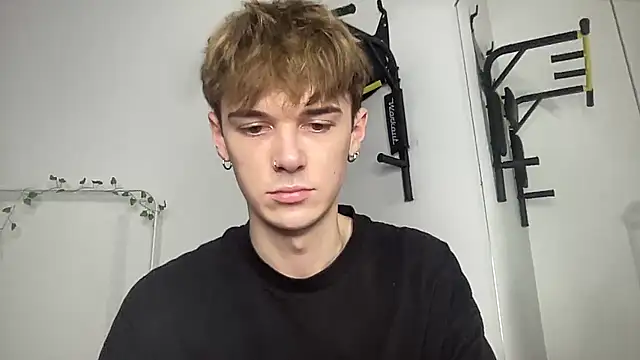 Milk_Guy live sex cam